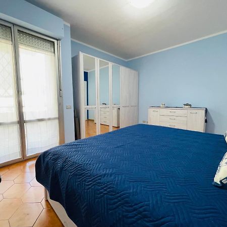 Stefano'S Guests House: 2 Bedrooms & Parking In فياريجيو المظهر الخارجي الصورة